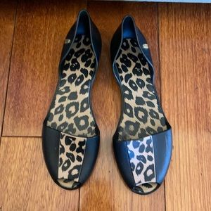 Leopard rubber flats